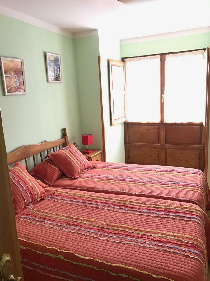 Apartamentos Rurales Los Nogales Косгая Екстер'єр фото